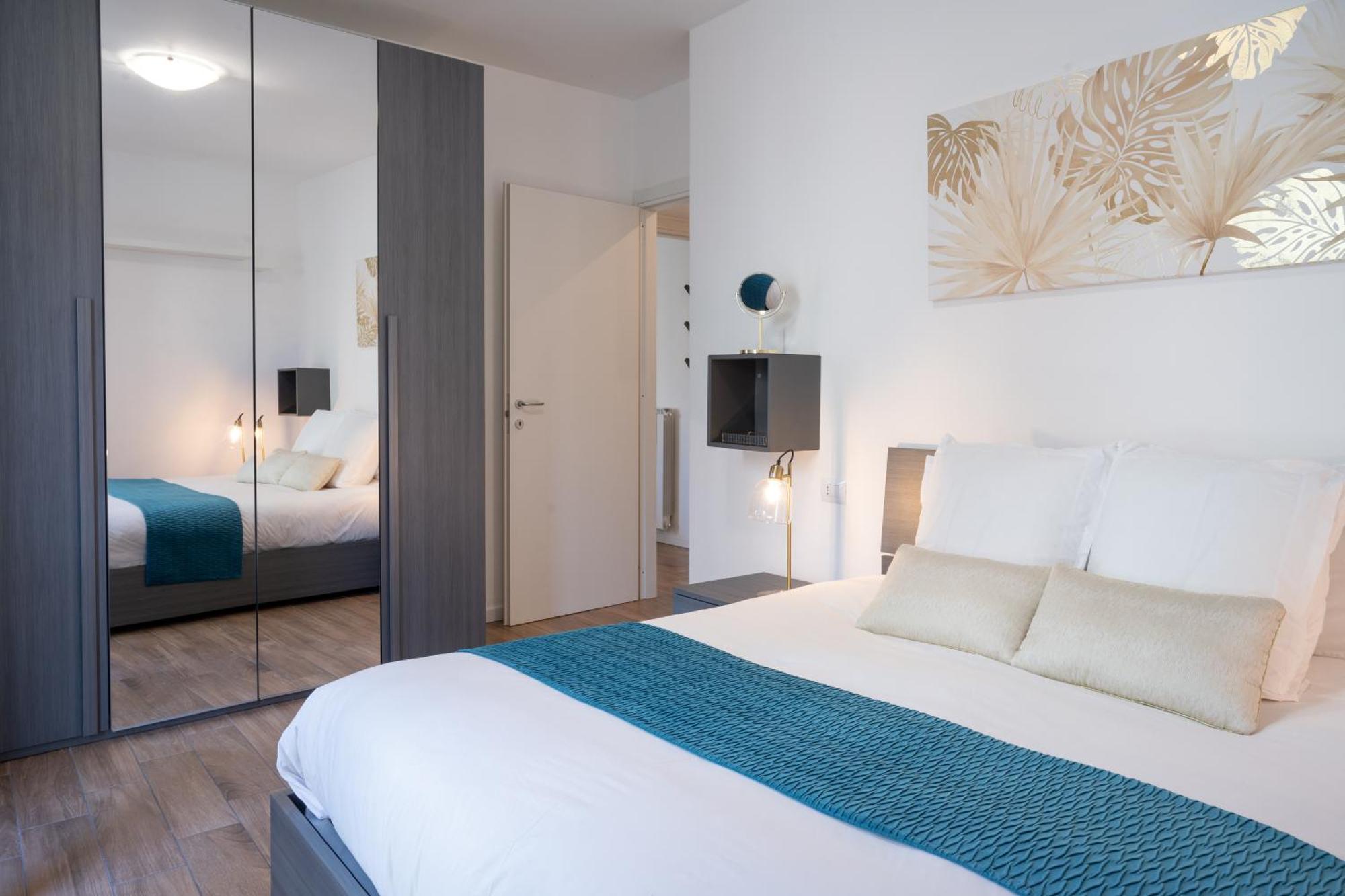 Lora Apartment,Free Private Parking, Self Check In,1 Como Exterior foto